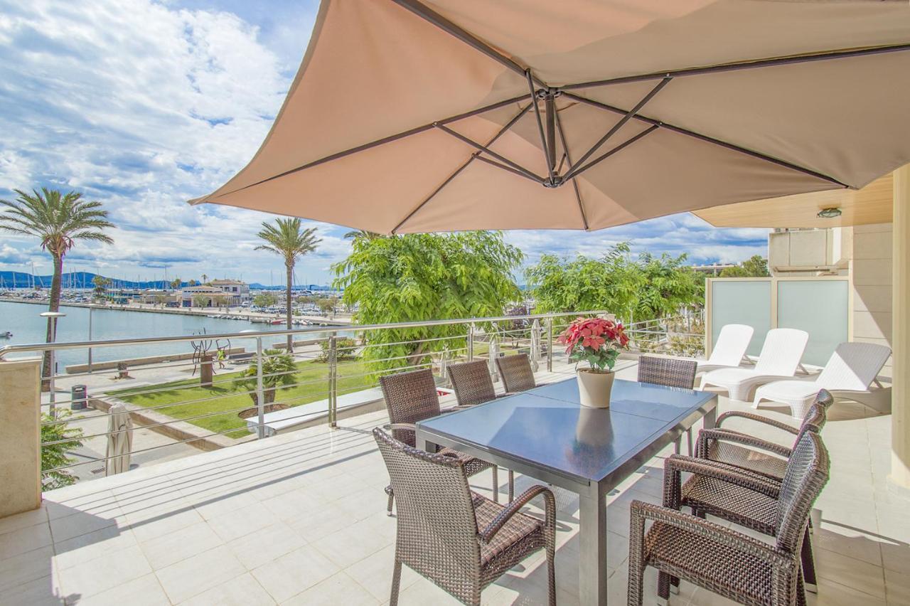 Seafront Ap Acuario Apartment Port de Pollenca Bagian luar foto