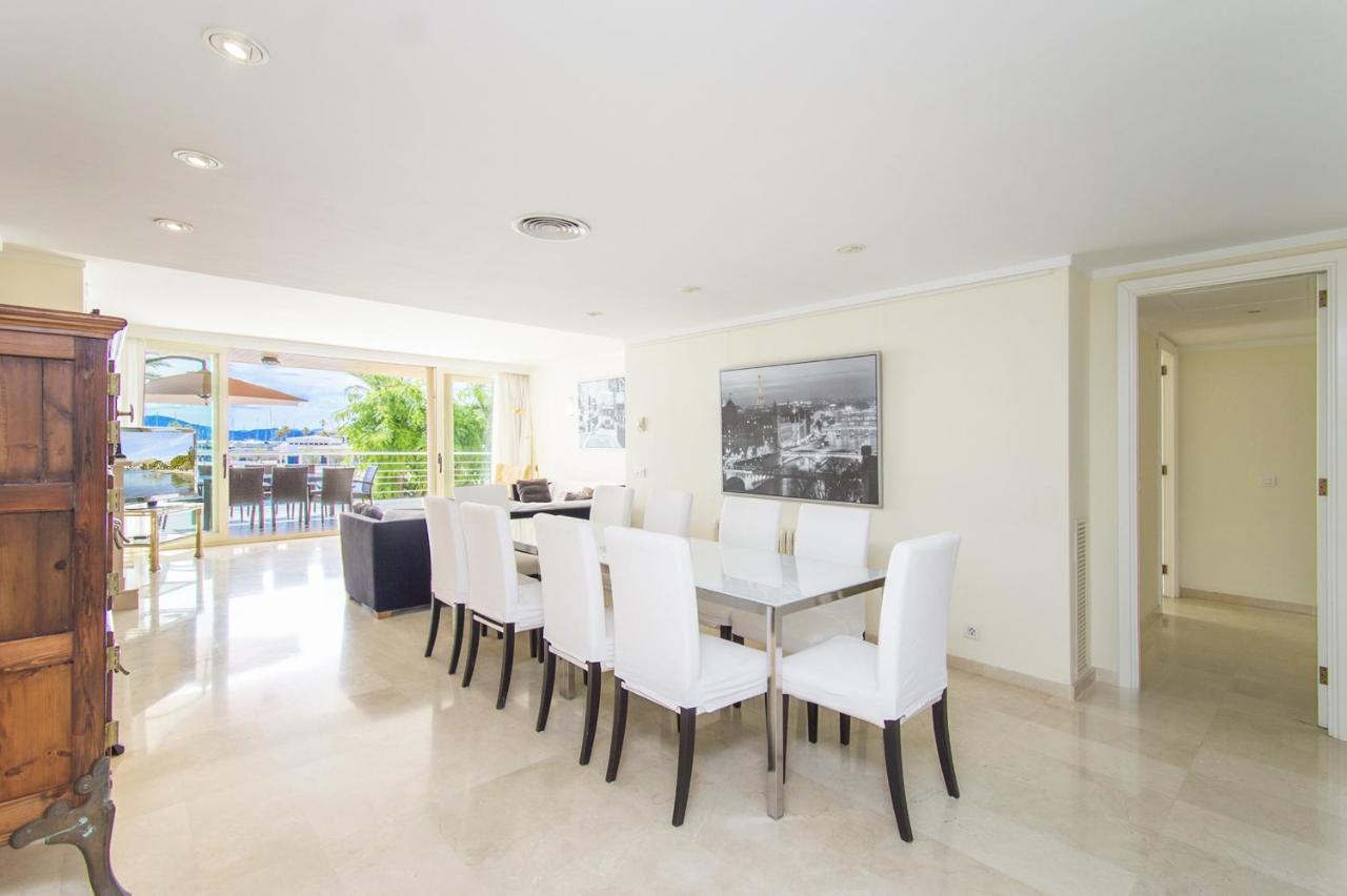 Seafront Ap Acuario Apartment Port de Pollenca Bagian luar foto